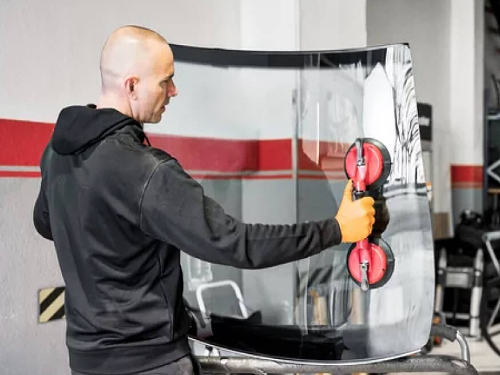 When to Consider a Sunroof Replacement Instead of Repairs